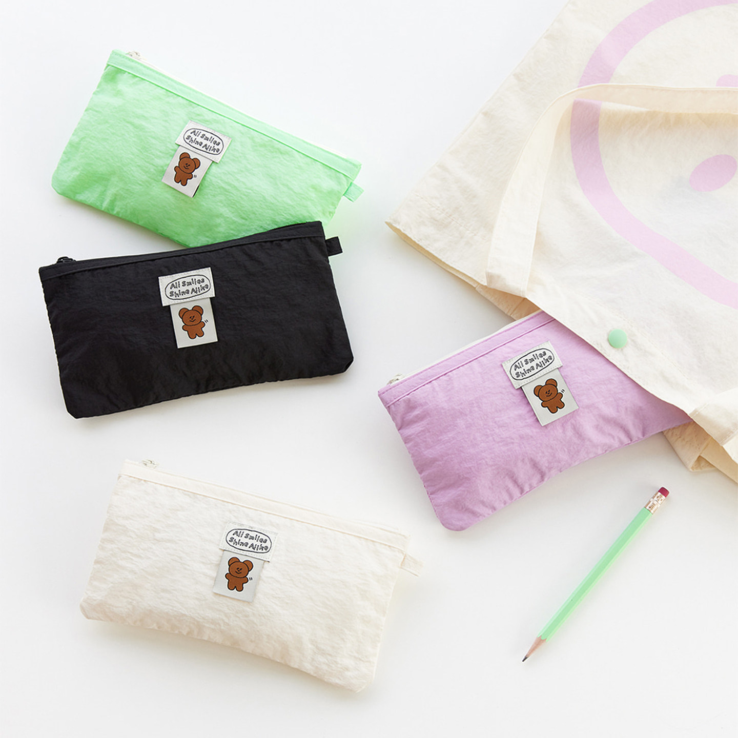 韩国livework可爱卡通笔袋多功能收纳包学习文具拉链包大容量笔盒,文具电教/文化用品/商务用品,笔袋,淘宝优惠券,粉丝福利购,淘宝优惠卷