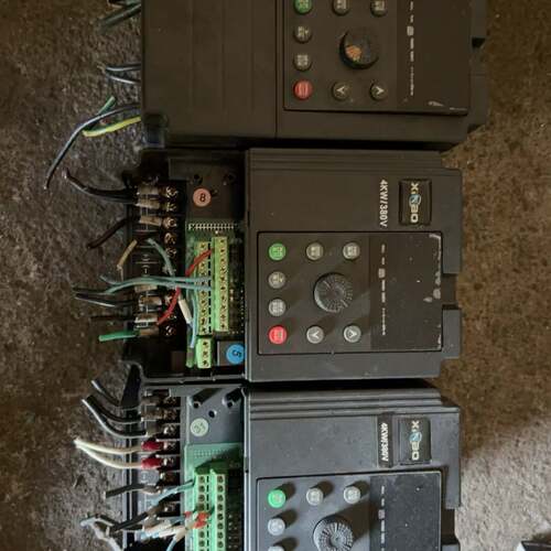 可维修新博变频器 XB400E-4G/5R5P 4KW 380V三议价