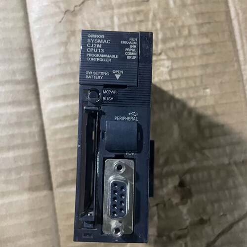 维修CJ2M-CPU13 PLC，，，，，欧姆龙的包好成色如图议价