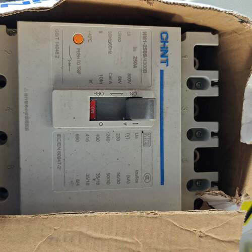 维修CHINT，NM1-250S/4300B， 4P，250A， ，，，，塑壳断路器?