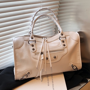 手拎褶皱大容量旅行包女2024新款简约气质百搭单肩包短途出行背包