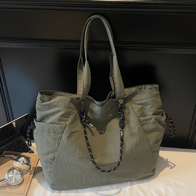 休闲通勤大容量单肩包时尚百搭托特包包女2025出差旅行轻便布袋包