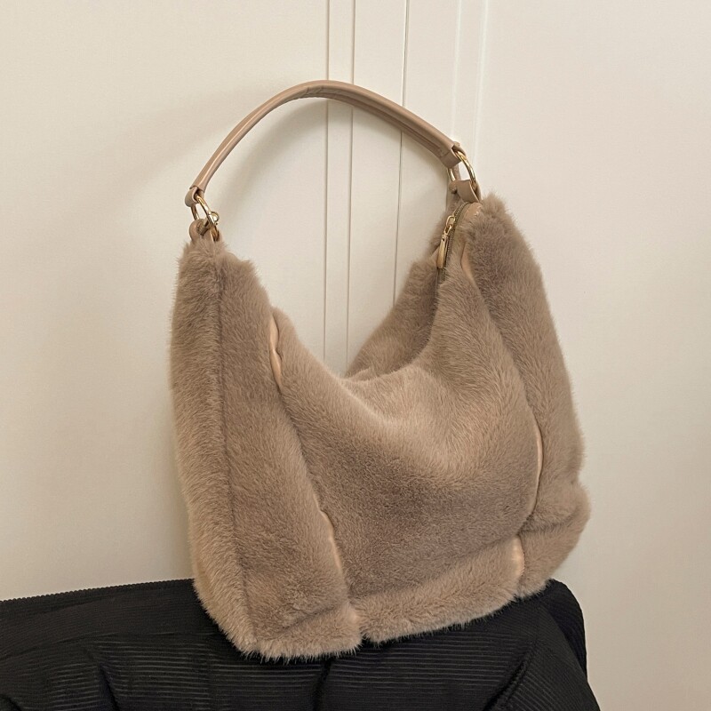 毛绒绒包包女秋冬2025新款潮休闲单肩通勤包百搭斜挎托特包毛毛包