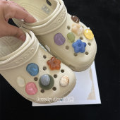 猫然原创春夏crocs配饰洞洞鞋 扣莫迪兰简约高级配色 花治愈艺术鞋