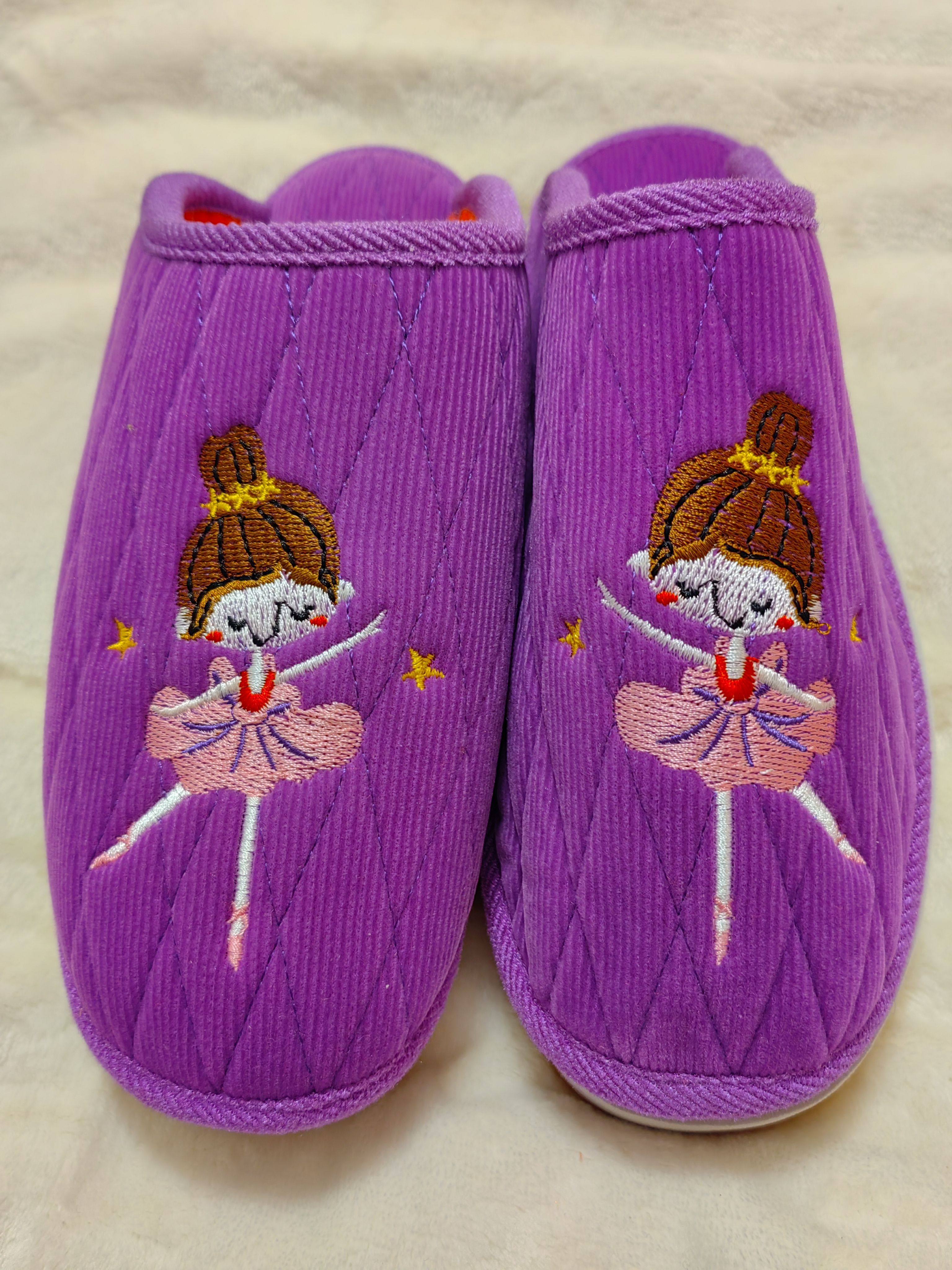 热销爆款灯芯绒面料牛筋底漂亮可爱婚庆成品女生耐穿耐磨手工拖鞋