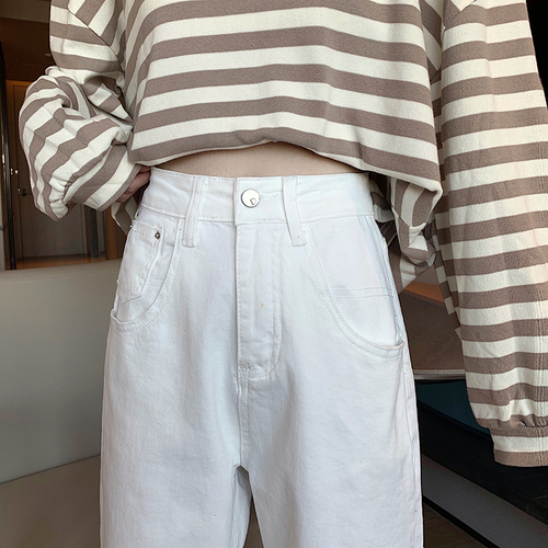 Real shot early spring Korean chic simple white high waist jeans show thin and versatile trend Capris