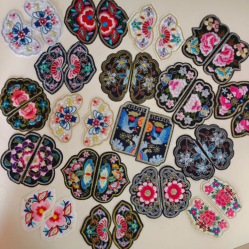 小花成对刺绣布贴补丁贴