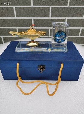 辽宁山东舰航母模型笔筒镀金航空母舰工艺品纪念文创礼品办公摆件