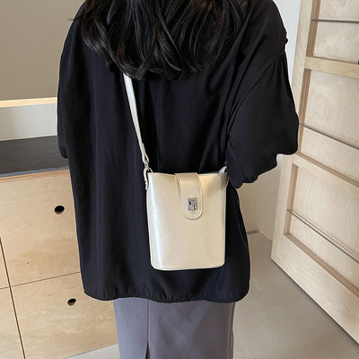 2024新款小众设计时尚百搭包包