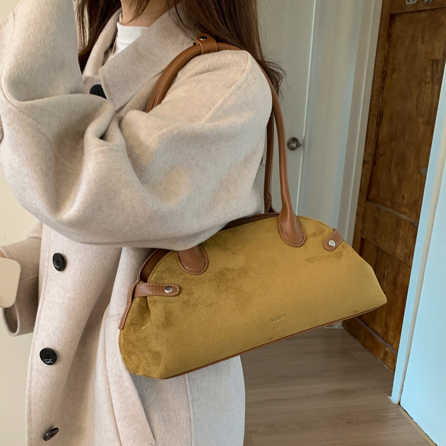 ZATZ美拉德磨砂单肩法棍包