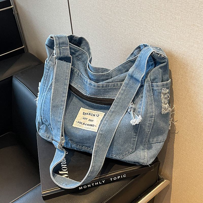 牛仔布腋下大包包女式2025新款潮时尚休闲托特包大容量通勤斜挎包,箱包皮具/热销女包/男包,托特包,淘宝优惠券,粉丝福利购,淘宝优惠卷