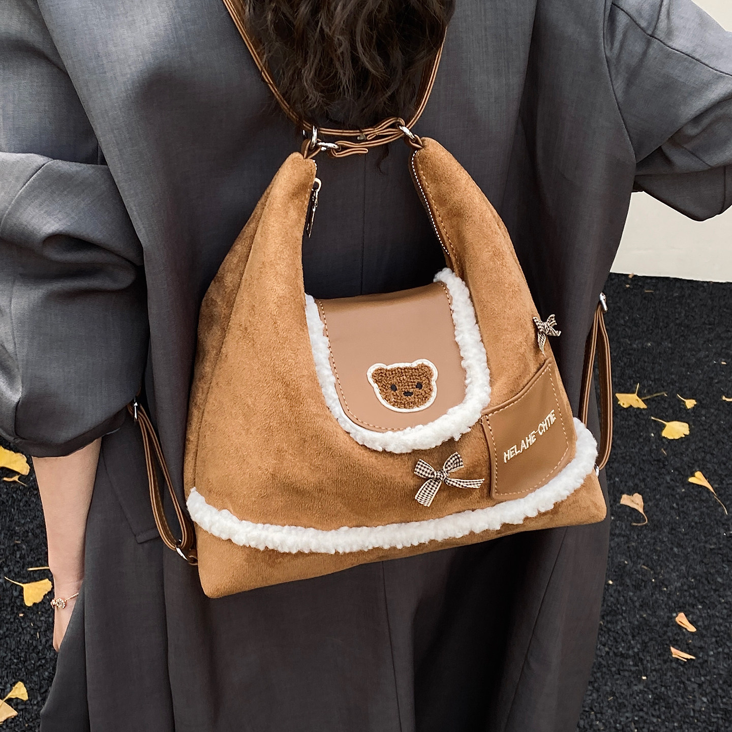 复古美拉德双肩包女2025新款毛边磨砂麂皮绒腋下包秋冬通勤单肩包