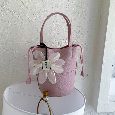 ZATZ荔枝纹手提水桶包通勤斜挎包