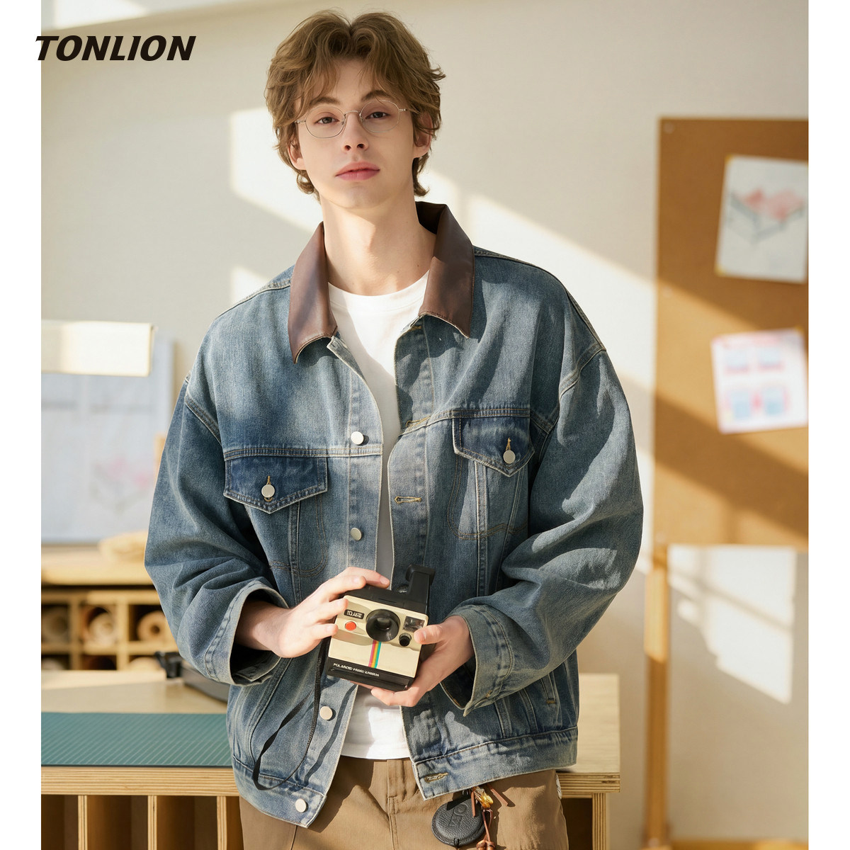 唐狮男士牛仔外套2026春季新款通勤撞色翻领宽松青少年高级感夹克