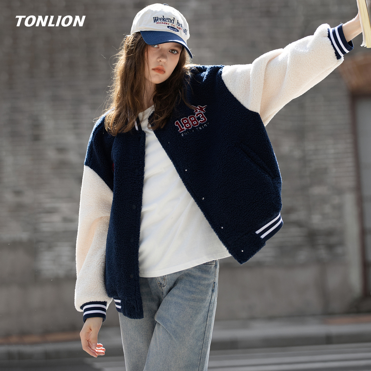 唐狮拼接宽松仿羊羔毛加厚外套女