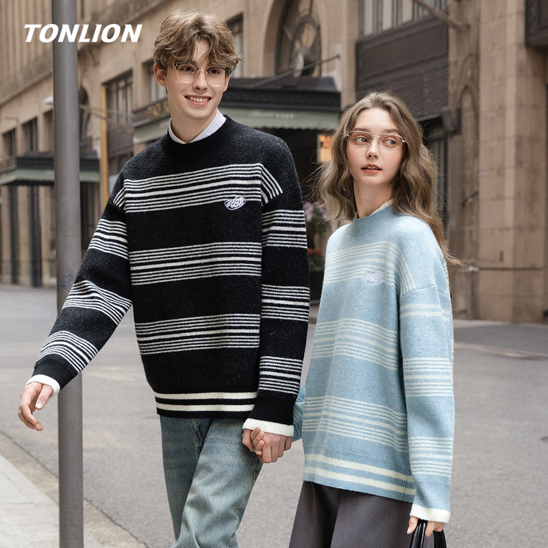 唐狮情侣毛衣男女2025冬季新款韩版宽松圆领套头超好看条纹针织衫