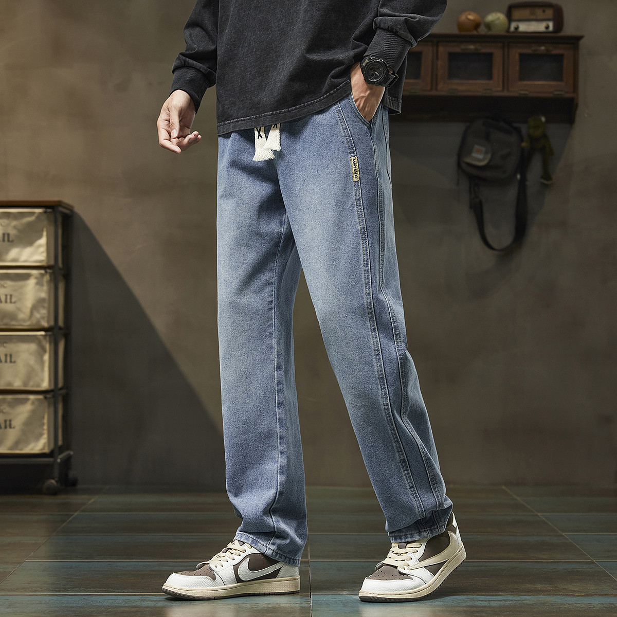 唐狮美式高街牛仔裤男款2025秋季新款潮流痞帅裤子宽松抽绳直筒裤