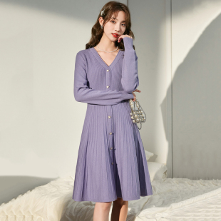 唐狮紫色针织连衣裙女2025秋冬新款 V领收腰显瘦气质打底毛衣长裙