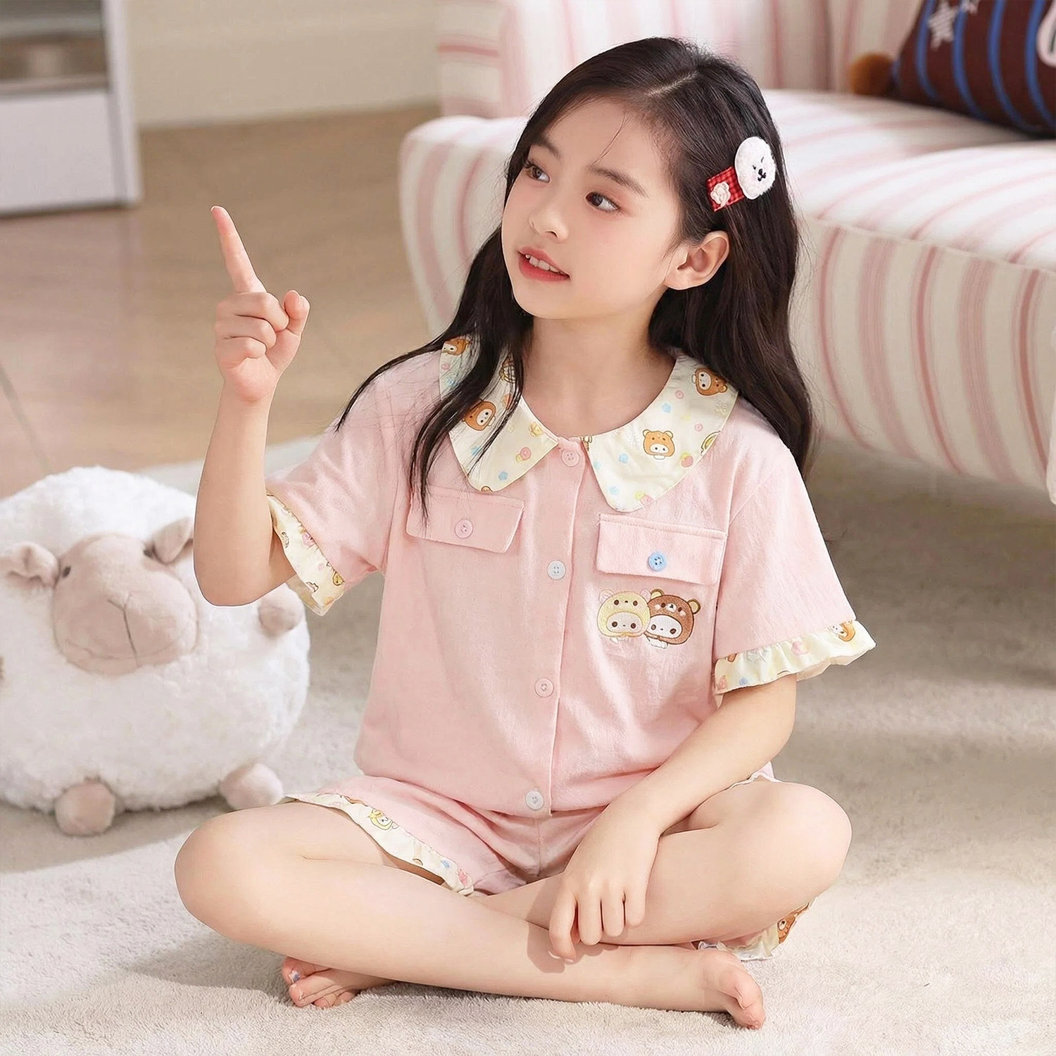 儿童甜美可爱风娃娃领轻松熊睡衣
