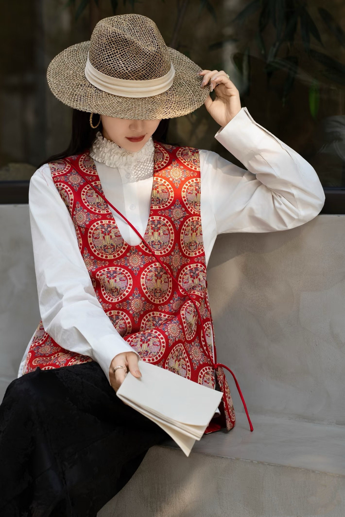 2026春季新款云锦背心马甲配包包新中式V领坎肩前短后长国风马夹