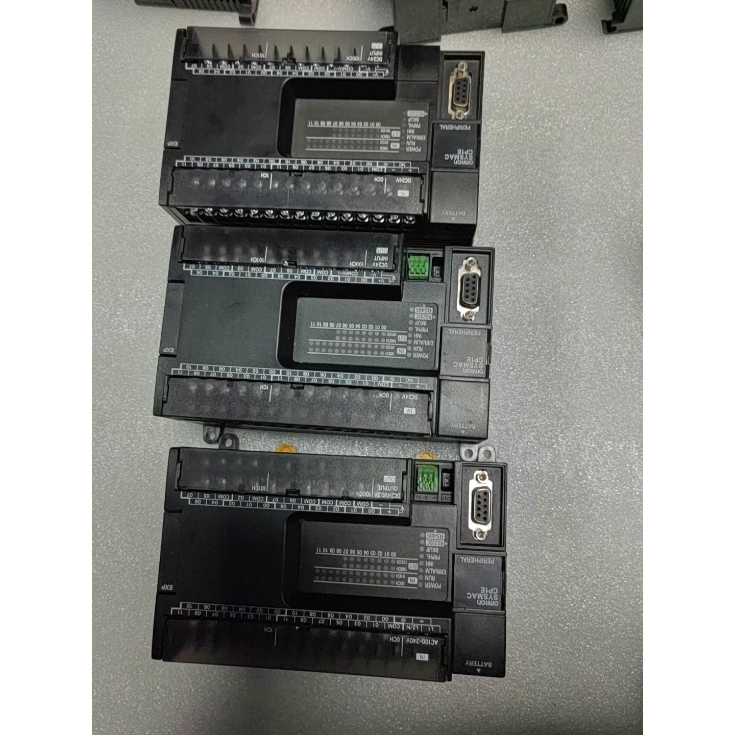 PLC拆机 CP1E-N40SDT-D