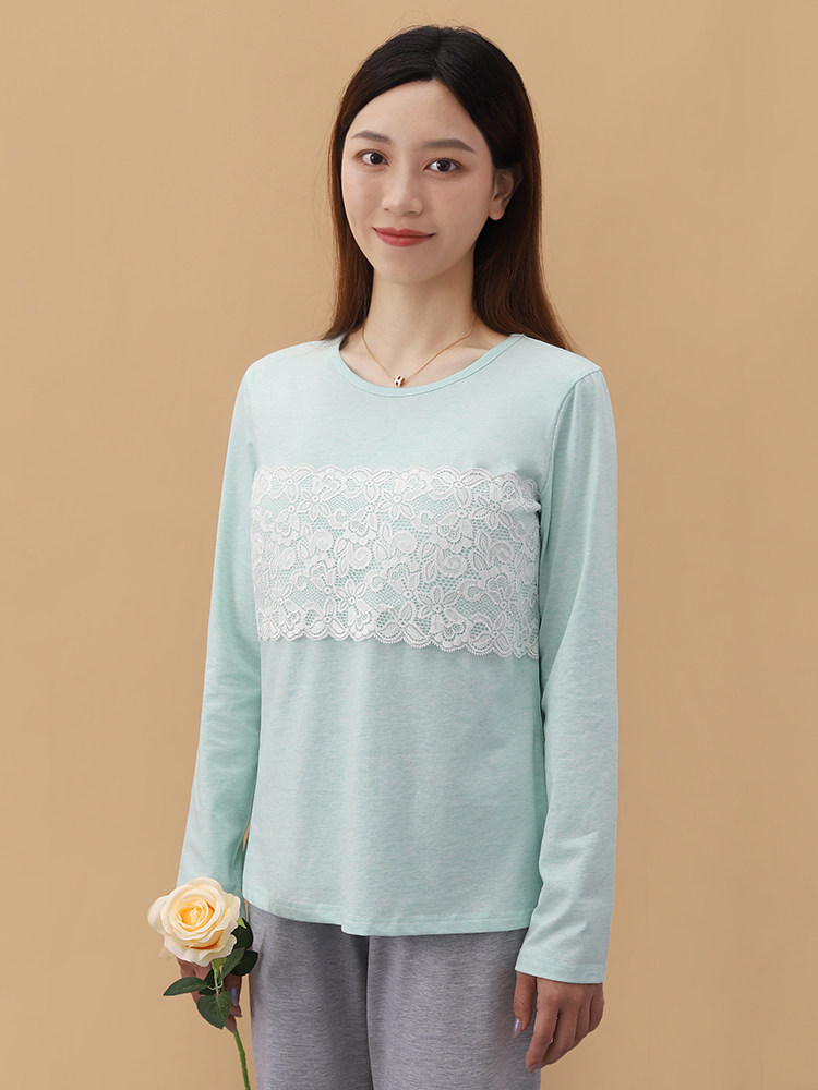 JUNIOR HIGH SCHOOL STUDENTS BREAST-COVERED PAJAMAS T-SHIRTS HIGH SCHOOL GIRLS HAVE LACE ON THEIR CHESTS NO ELASTIC DECORATIONS AND DO NOT SHOW THEIR BREASTS