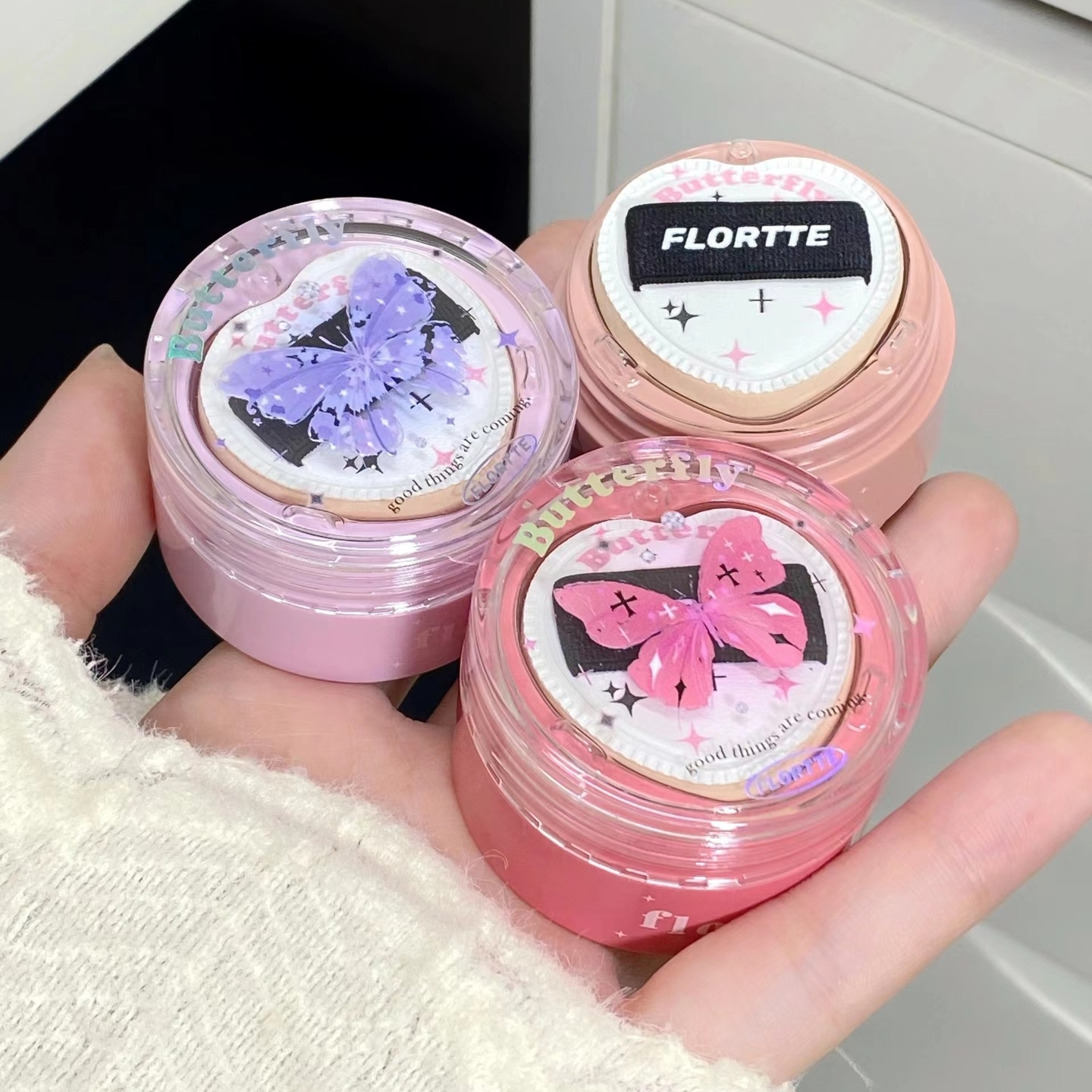 flortte花洛莉亚空气腮红膏膨胀色腮紫牛奶粉裸腮红泥带粉扑爱心