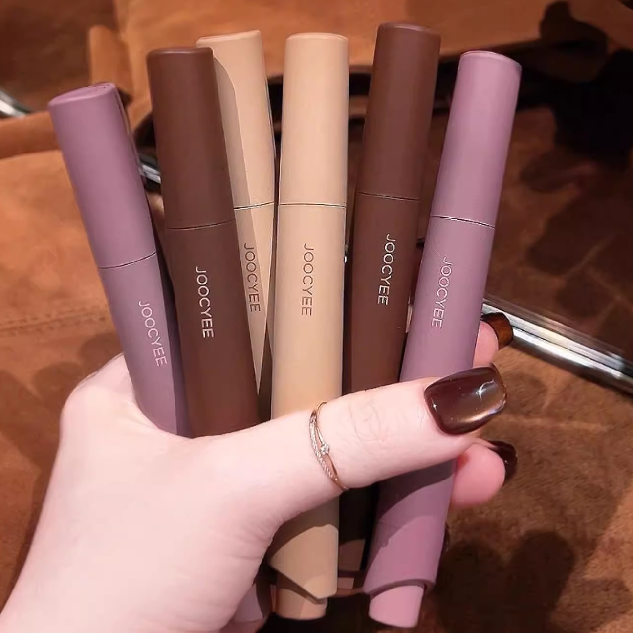 酵色爆款！游牧系列粉雾口红笔