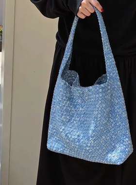 柚子pomelo牛仔布编织水桶包2025爆款轻小众托特包上班杂物小拎包