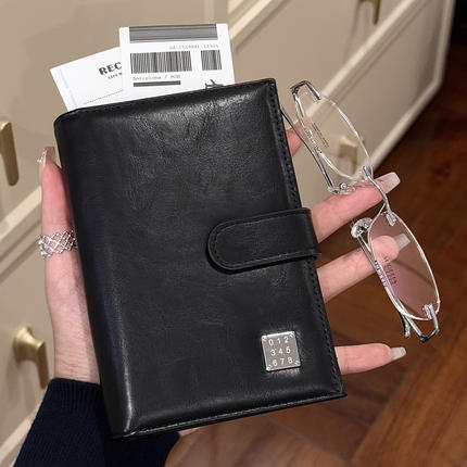 复古油皮护照包证件包多功能旅行护照夹黑色金属扣钱包