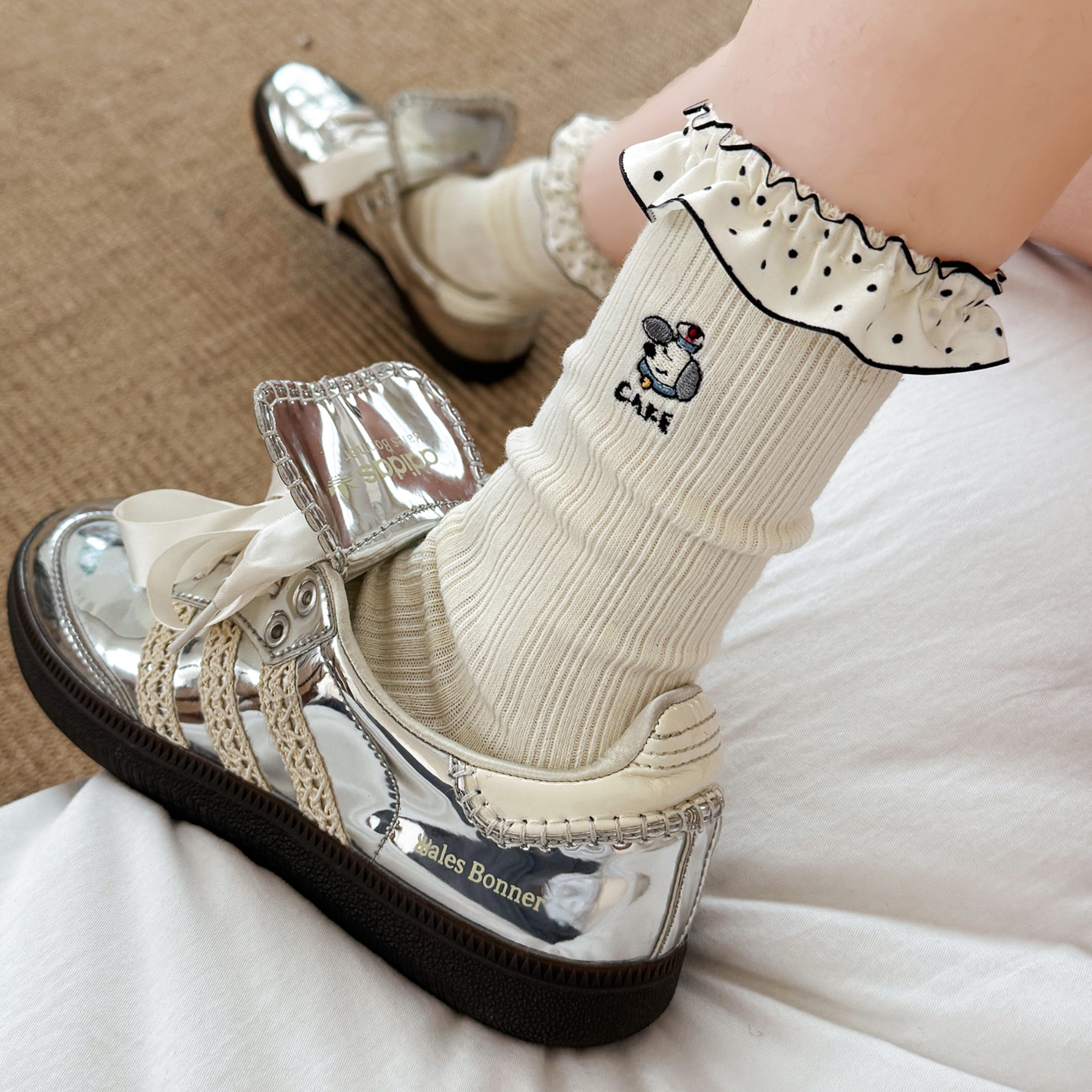 【料理狗狗大王】花边纯棉中筒袜