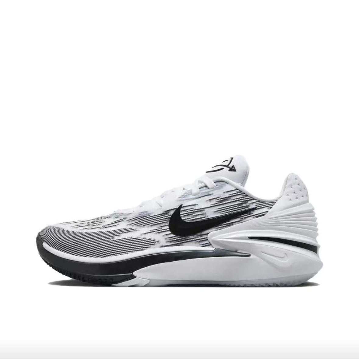 耐克Nike白黑色低帮篮球鞋