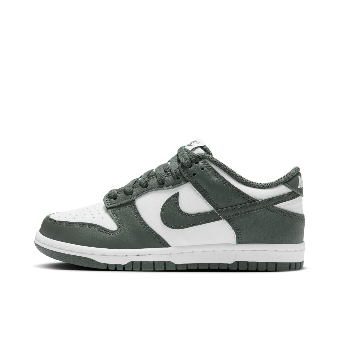 耐克Nike白绿色低帮轻便板鞋