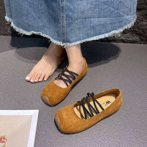 韩版甜美平底交叉带玛丽珍鞋