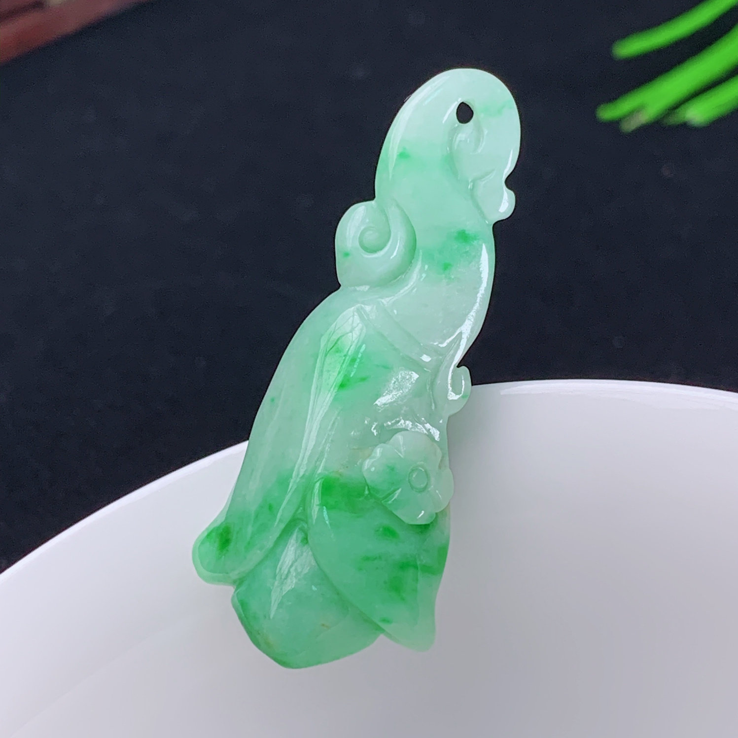 缅甸天然翡翠A货绿色兰花玉石