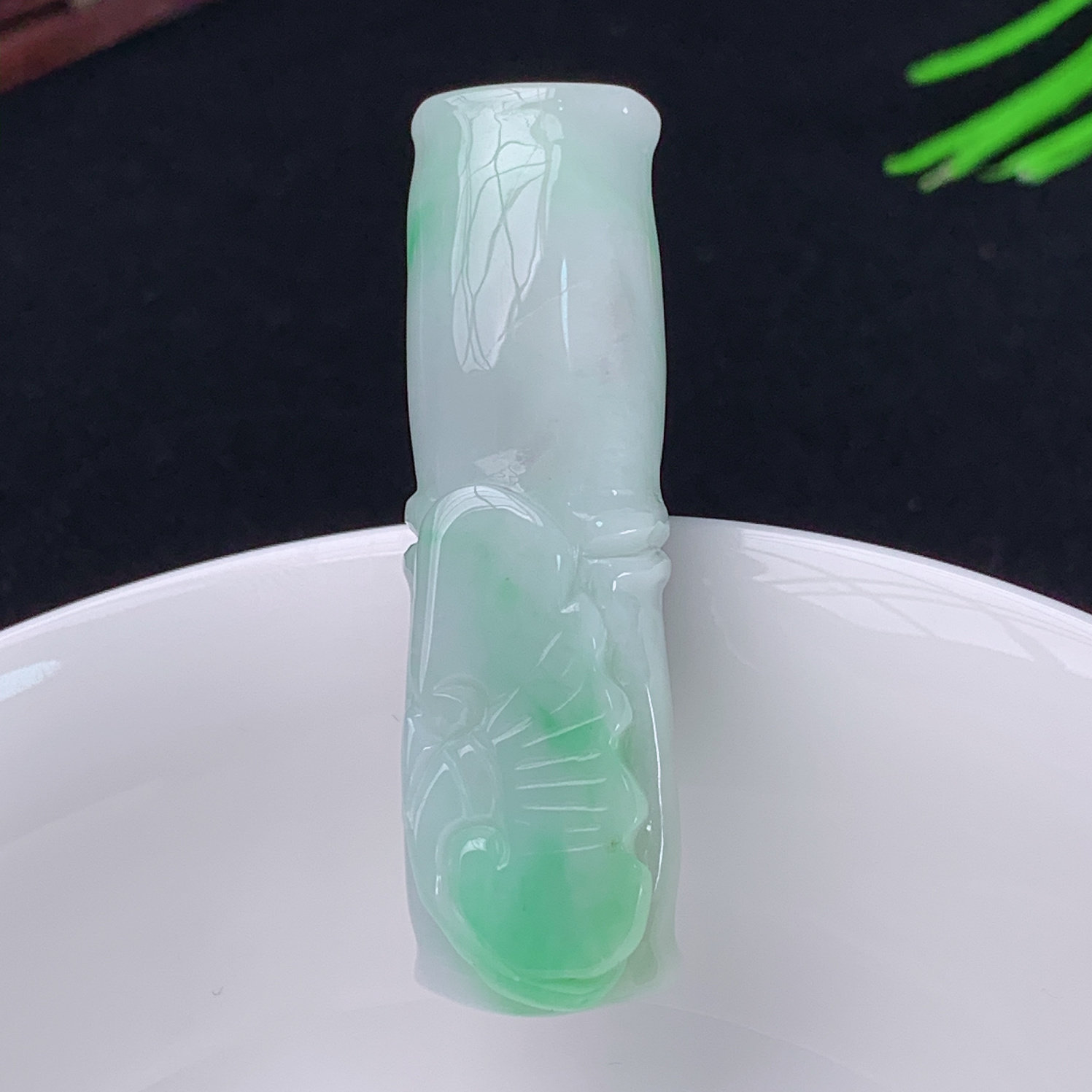 缅甸天然翡翠A货绿色竹节玉石