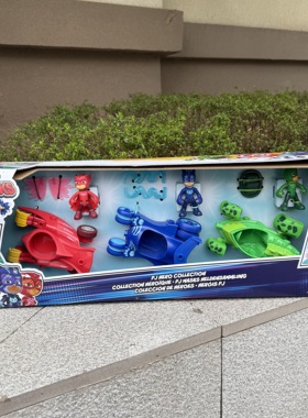 孩之宝睡衣小英雄英雄收藏套装战车男孩惯性滑行玩具PJMASKS正版