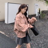 粉红色