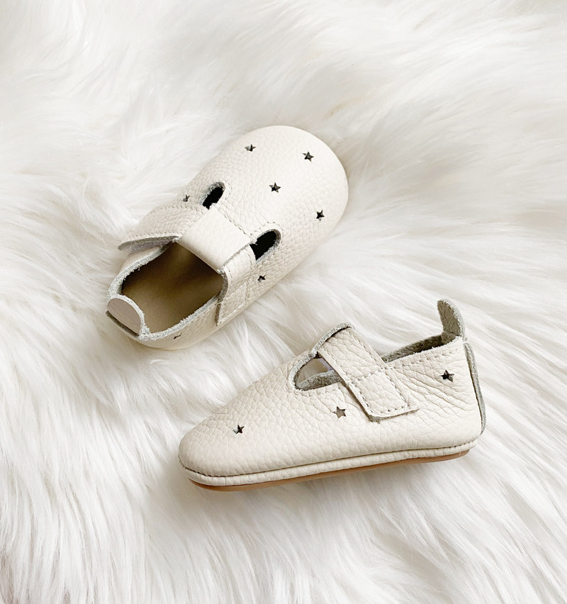 bambi定制26春夏防踢镂空星星魔术贴婴儿男女宝宝底软底透气