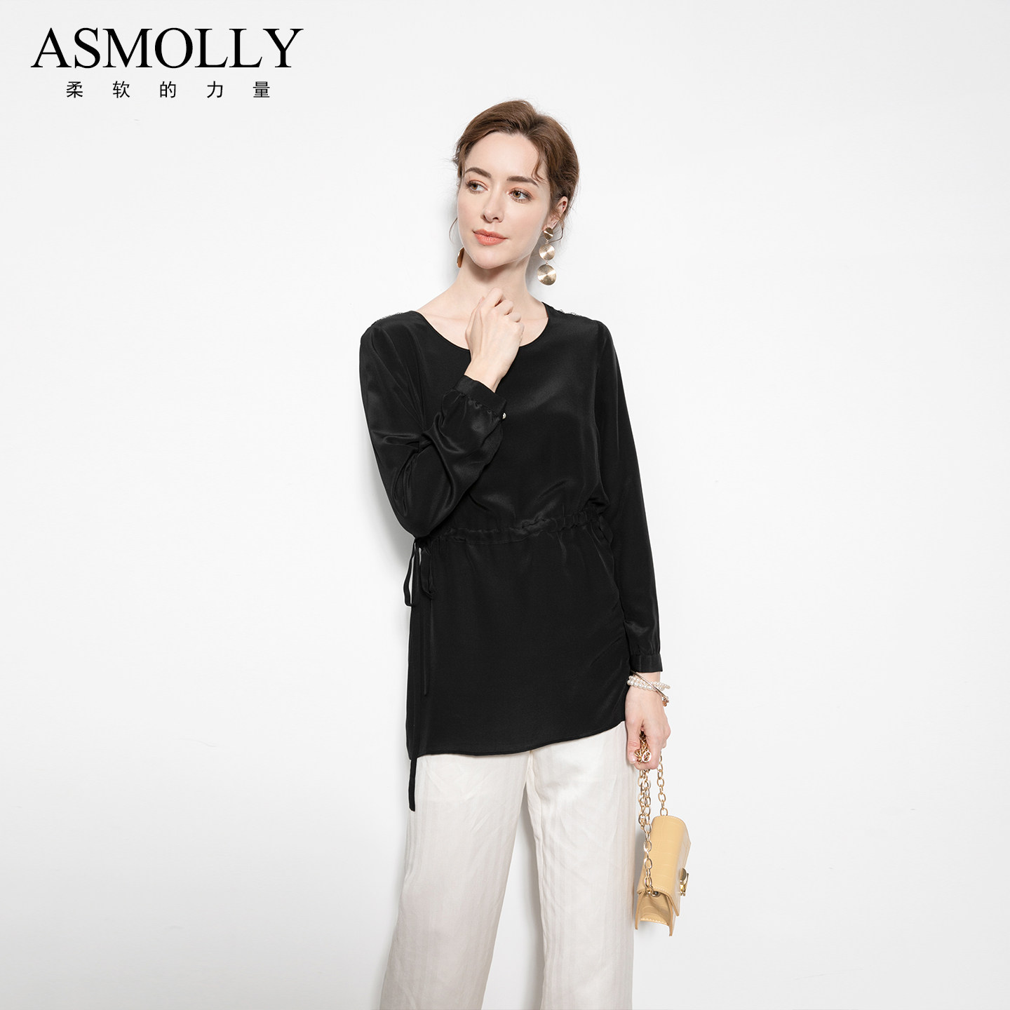 Asmolly圆领宽松简约黑色真丝衬