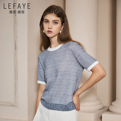 雅意娜菲天丝圆领小香风针织衫