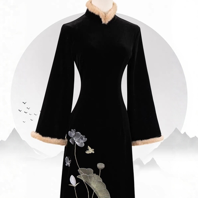 黑色新中式旗袍2025新款冬装改良荷花刺绣倒大袖加绒加厚连衣裙女