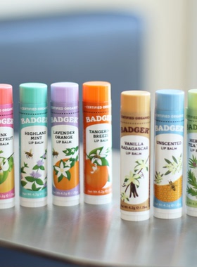 现货美国Badger Company贝吉獾草本柚子滋润保湿润唇膏