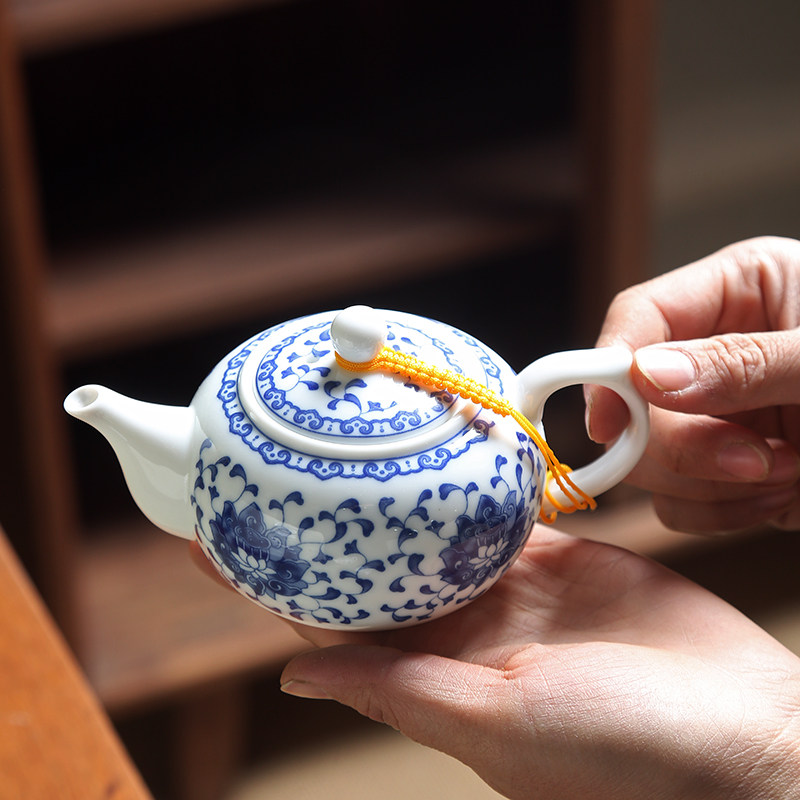 复古陶瓷功夫小茶壶青花图案