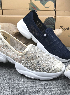 jm快乐玛丽女鞋镂空蕾丝一脚蹬妈妈健步鞋休闲鞋舒适懒人鞋76135W