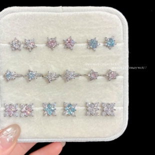 Maywct 星星岛 爆闪满钻钛钢耳钉百搭精致五角星平底耳骨钉耳圈