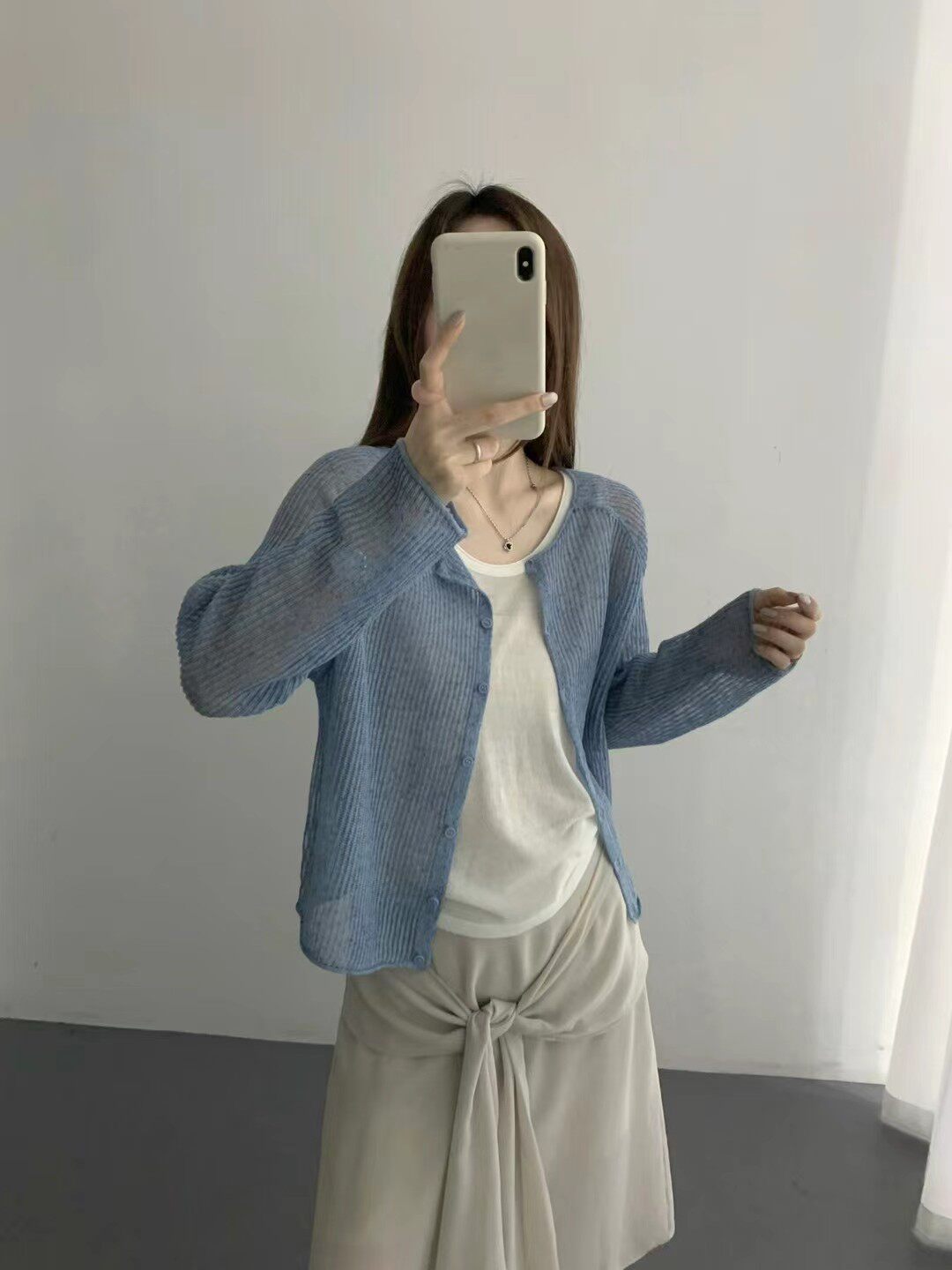 春夏韩版DY法式复古冰麻坑条镂空蓝色针织短开衫休闲上衣防晒罩衫