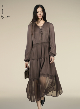 XG雪歌法式复古透视纱裙2025秋新款收腰大裙摆连衣裙XK304022A272