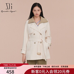 XG雪歌浅色双排扣休闲风衣女2025春新款通勤中长外套XK108010A351