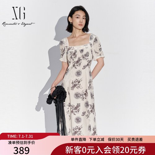 XG雪歌法式复古印花方领连衣裙女2025夏款气质中长裙XK204046B197